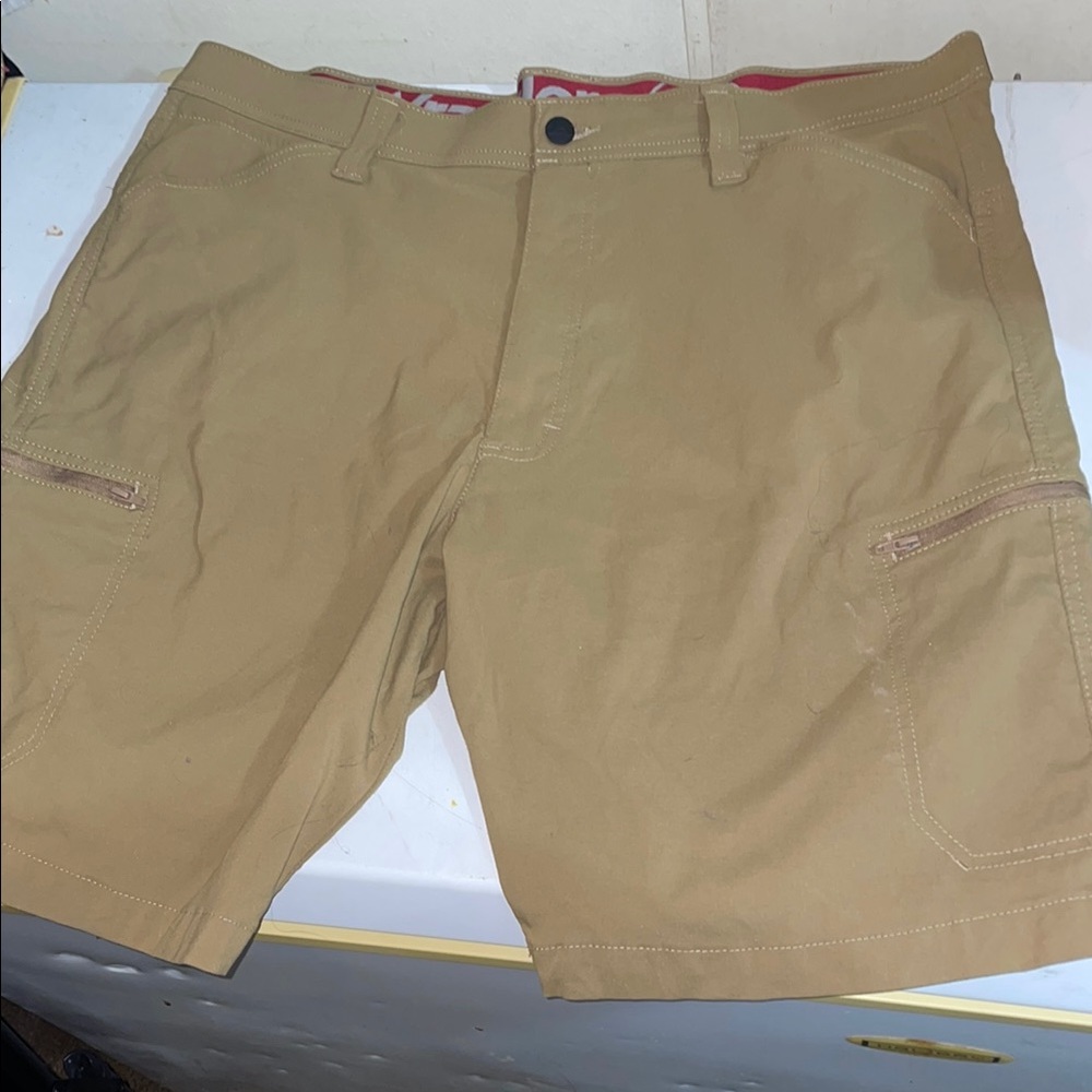 Men's Wrangler Cargo Shorts